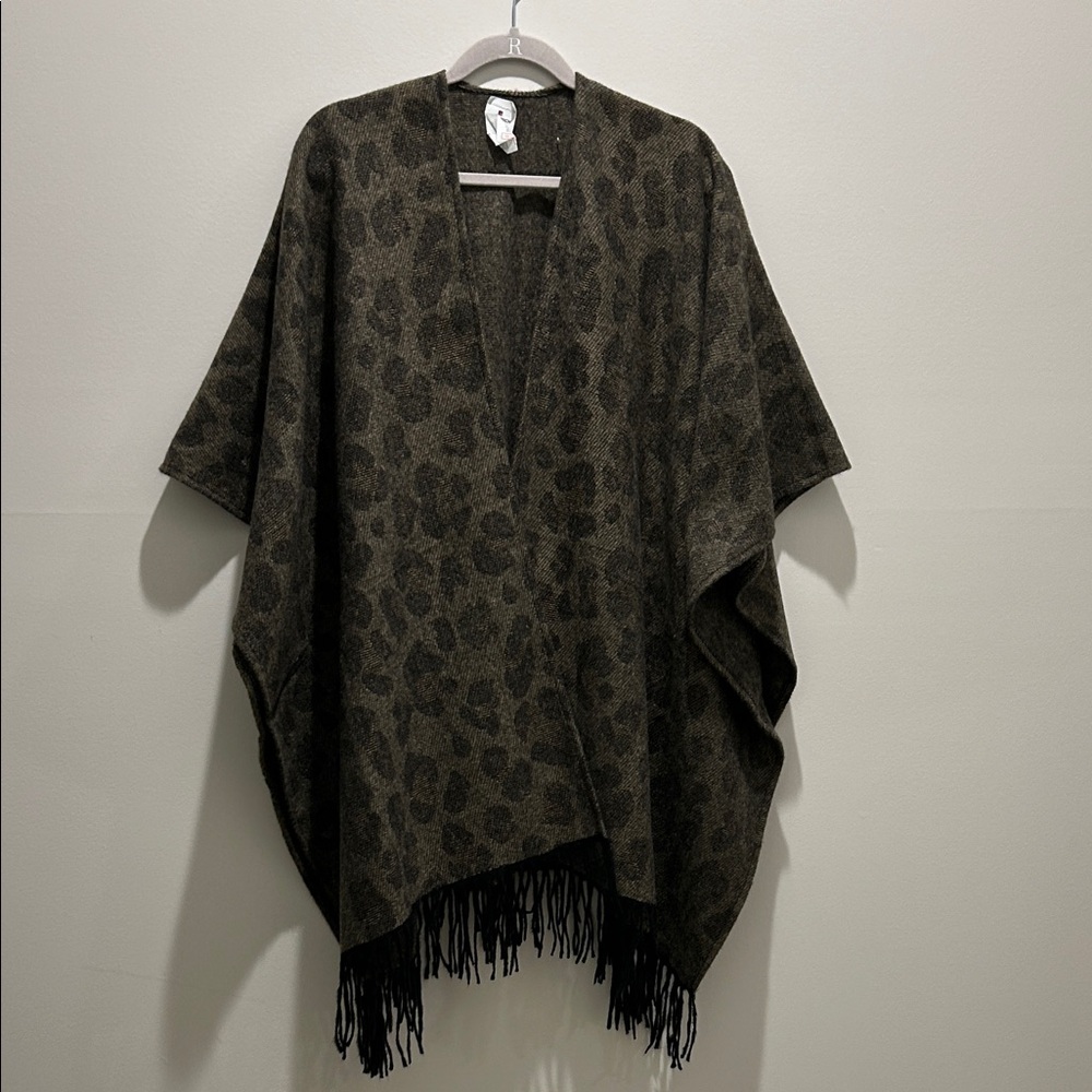 Woolrich Gray Poncho with Fringe